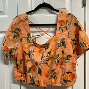 New Loft Cropped Orange Floral Top Size Large
